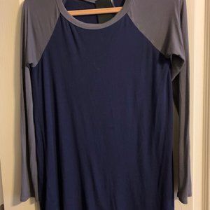 Women's Heather by Bordeaux Navy w/Gray Sleeves Tunic Size S